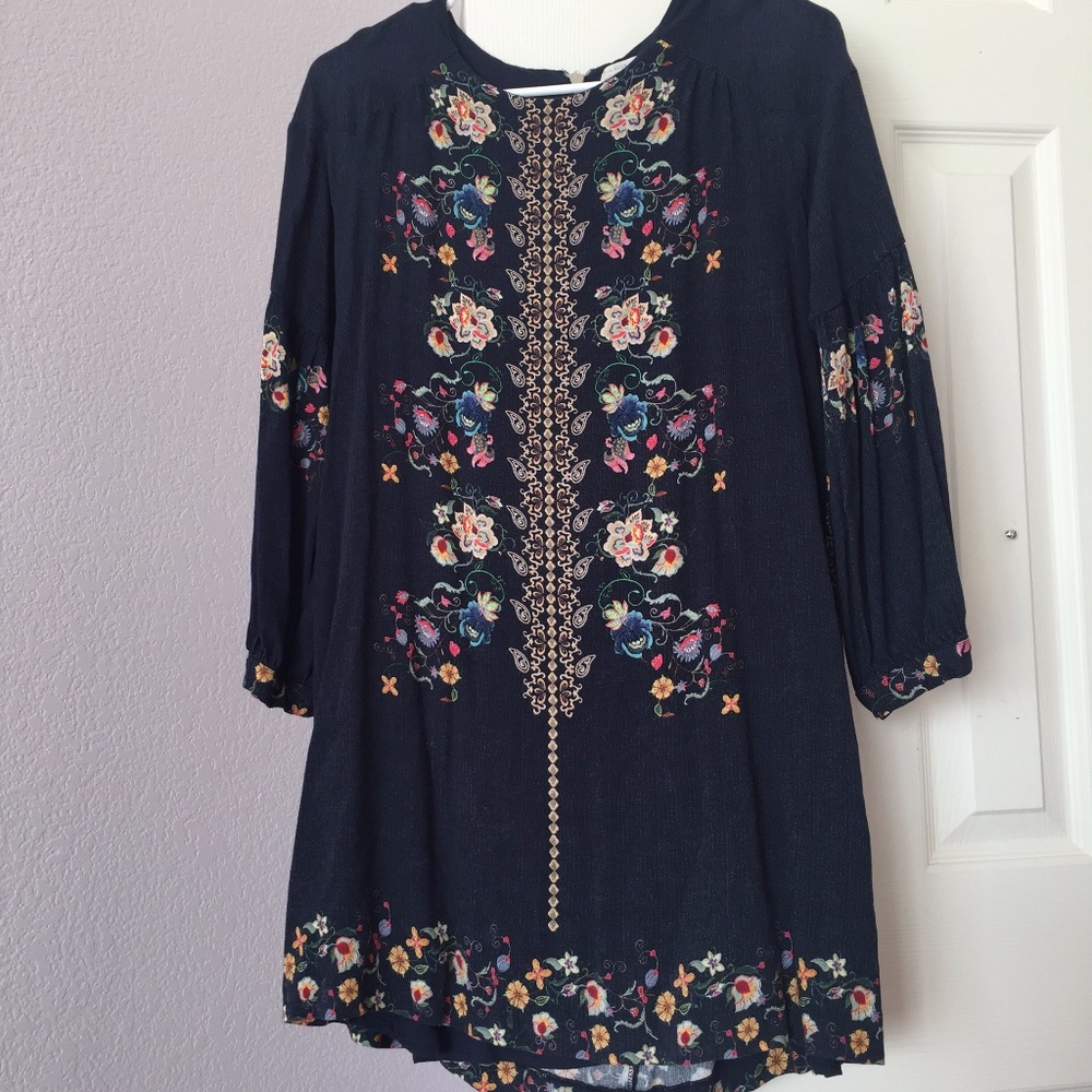 Girls knee length dress